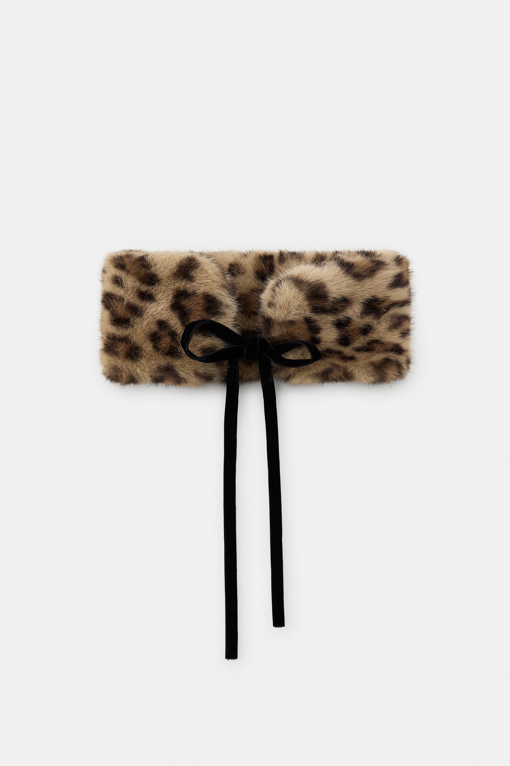 ANIMAL PRINT FAUX FUR NECK WARMER